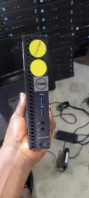 Desktop Computer Dell OptiPlex 7040 8GB Intel Core i7 SSD 256GB