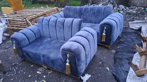 Couch of 5 Seater for Homes/ Hotels/ Lounges/ Guesthouses