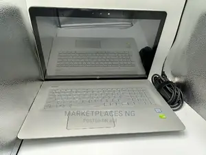 Laptop HP Envy 17t 16GB Intel Core I7 HDD 1T