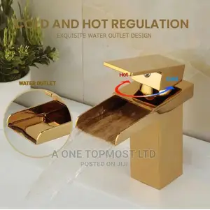 Gold Basin Mixers (Water Flow)
