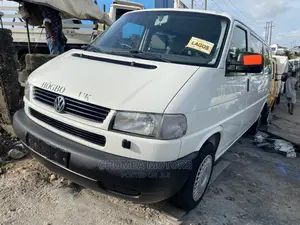 Volkswagen Transporter 2008 White
