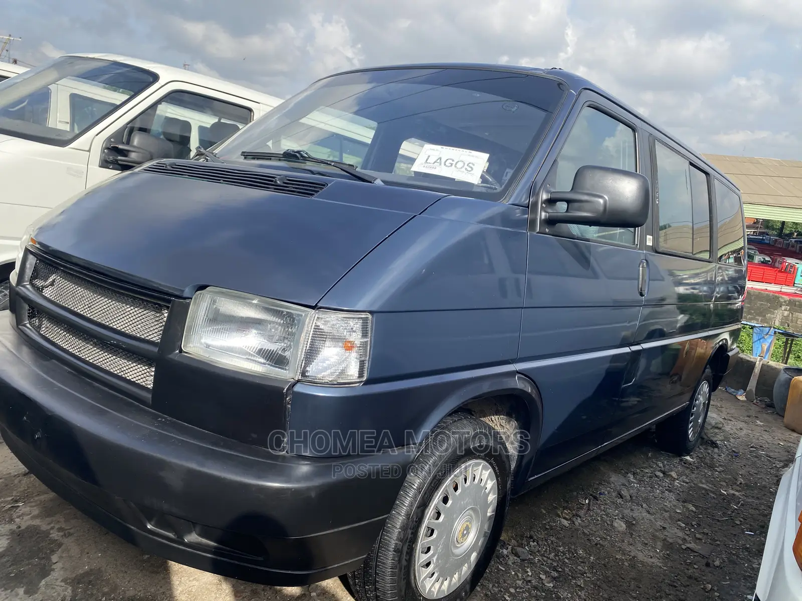 Volkswagen LT 2000 Black