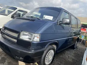 Volkswagen LT 2000 Black