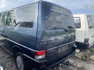 Volkswagen LT 2000 Black