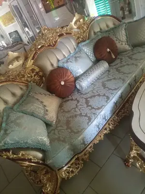 Royal Sofa Chair.