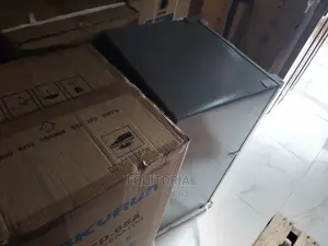 Skyrun Refrigerator B.C.D 95A Single Door
