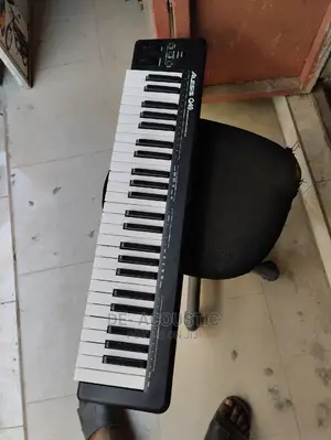 Alexis Q49, 49 Keys Uk Used Alexis Midi Keyboard