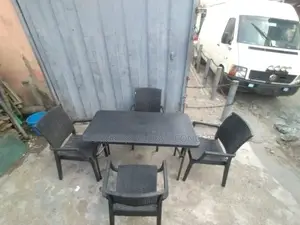 Quality Bar and Restaurant Dining Set