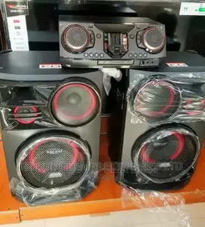 LG XBOOM Digital SOUND 3500watts>Wireless Bluetooth>USB>FM