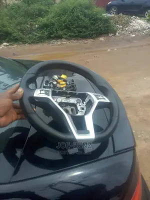 Gle, C300, Ml 350,E350 Steering Wheel
