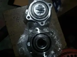 Set Front Wheel Hub for Honda Pilot 2009-2015 Model