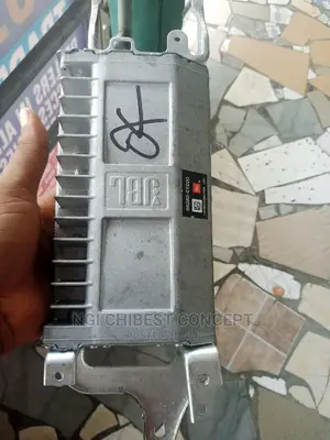 Toyota Venza Amplifier for 2010 - 2014. Tested Ok