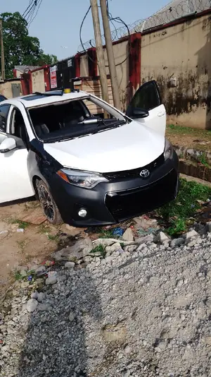 Corolla2015 Windscreen LFW