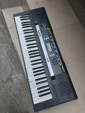 E243 Yamaha E Series Keyboard