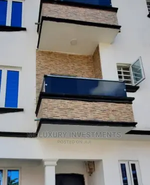 Furnished 4bdrm Townhouse/Terrace Off Alpha Beach Rd, Lekki