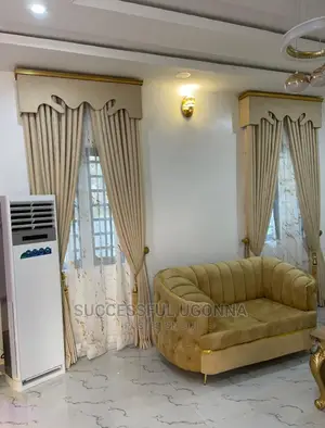Curtains Bord