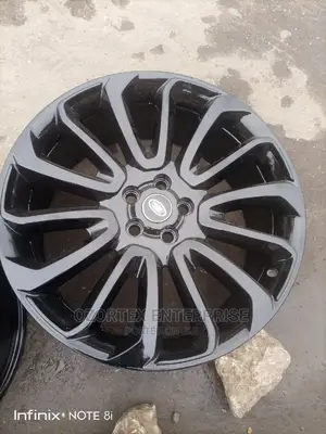 22inches for Range Rover Sport Black