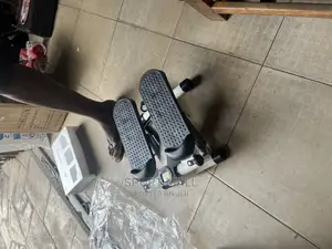 Mini Stepper With Counter and Resistance Rope