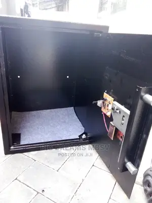 B030 Hotel Safe Repair
