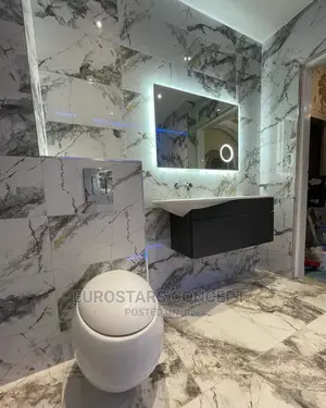 Wall Hug Condit Wc