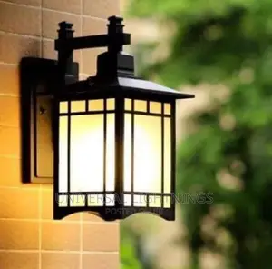 Gate Lamp With A Difference