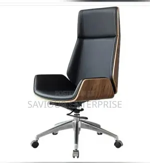 Executive High Back Executive Swivel Leather Office Chairs.