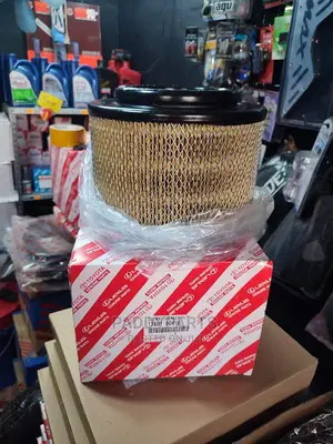 Toyota Hilux Air Filter (2005-2015)