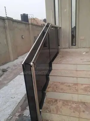 Frameless Glass Design Handrail