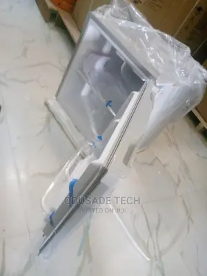 Bedside Fridge LG Gc-065l (Portable)