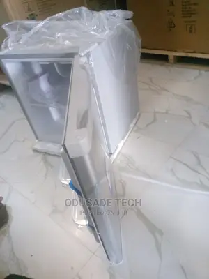 LG Mini Bedside Refrigerator Gc-065l