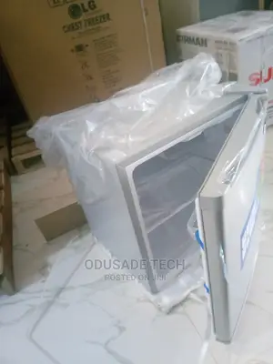 Convinient LG Bedside Refrigerator Gc-065l