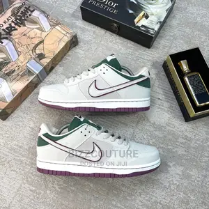 Originsl NIKE SB Sneakers Size 40 - 48 Available in Store