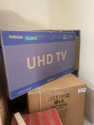 Samsung 65'' Uhd LED Smart TV With a Year Warranty