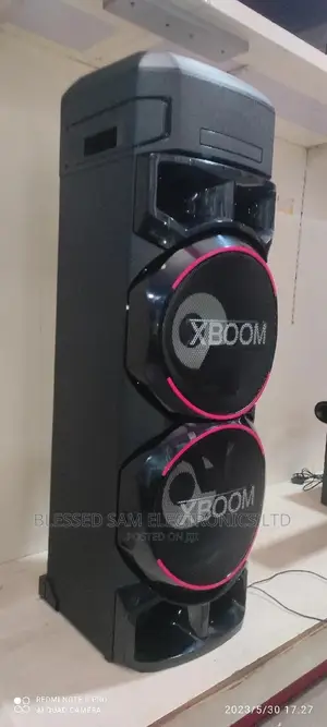 Original LG X BOOM (ON9) Wireless Bluetooth>1800w> Karaoke