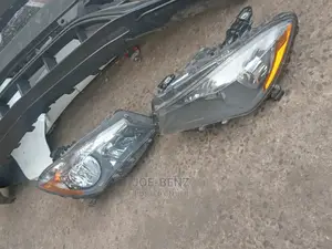 CLA 2015 No Led Set of Headlight