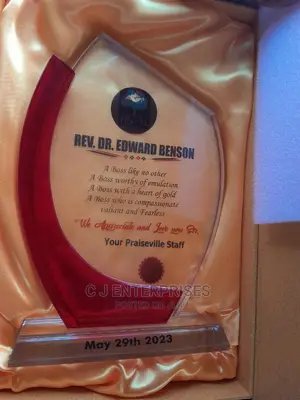 Glass Award Plaque E12