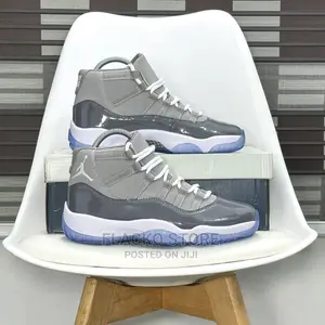 Original Air Jordan 11 Retro Cool Grey Sneakers