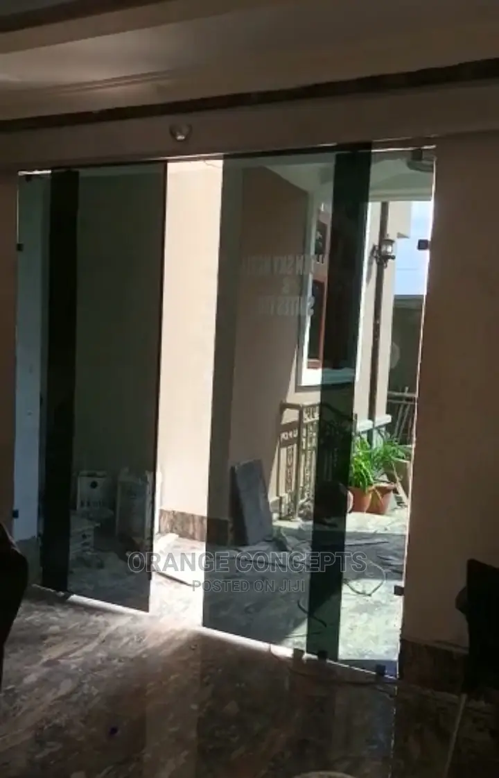 Sensor Door