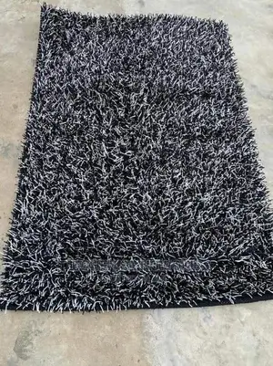 Original Indian Shaggy Center Rug