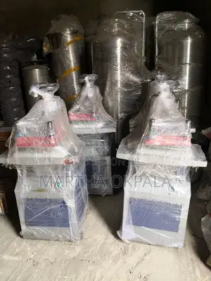 Hydraulic Nylon Punching Machine