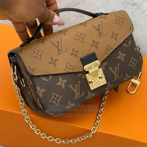 Original LOUIS VUITTON Shoulder Bags Available in Store