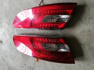 Hyundai Azera Rear Light