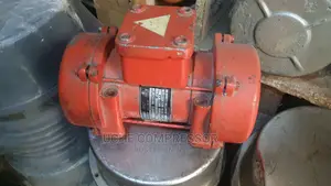 Vibrator Machine 0.18kw