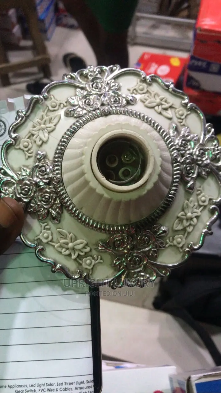 Fancy Lamp Holder
