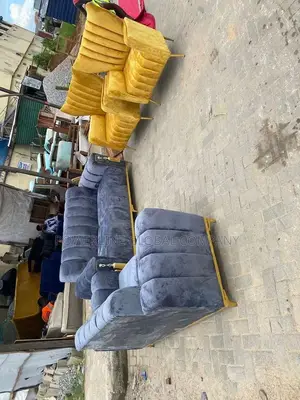 Couch of 7 Seater for Homes/ Lounges/ Guesthouses/ Hotels