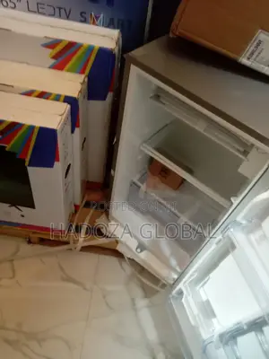 Bruhm Mini Refrigerator BRS-93MMDS With Lock and Key