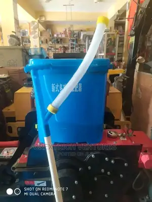 Fertilizer Applicator