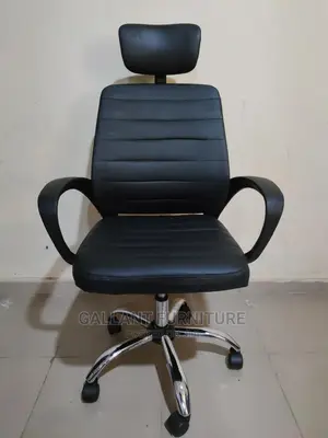Executive Office Chair W