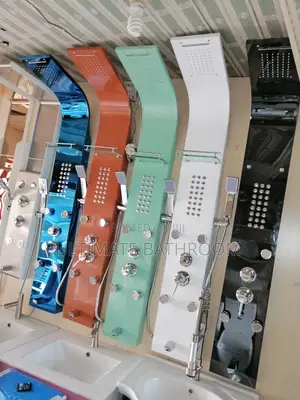Power Shower With Shelf In Colours