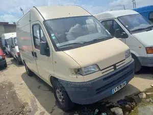 Peugeot Boxer 2005 Gold